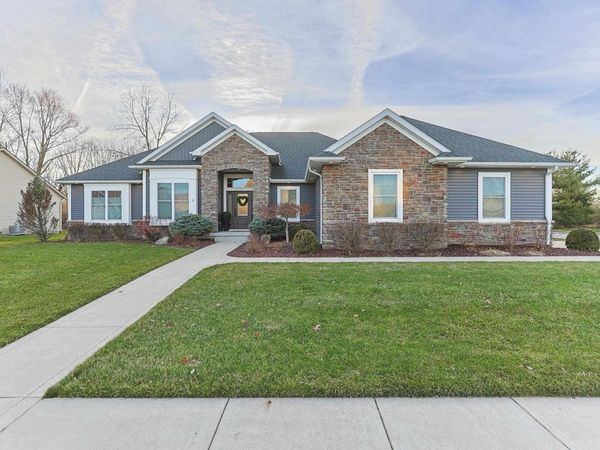 709 W Shore Drive, Osceola, IN 46561