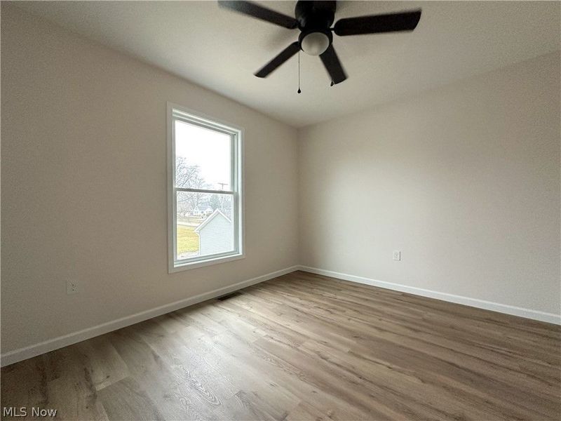 1587 Drexel Avenue NW, Warren, OH 44485 Photo 28