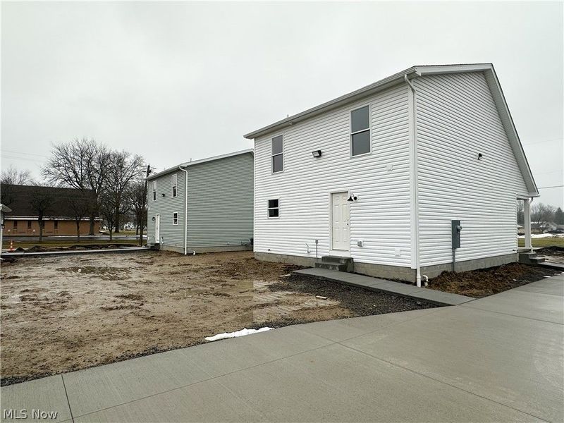 1587 Drexel Avenue NW, Warren, OH 44485 Photo 3