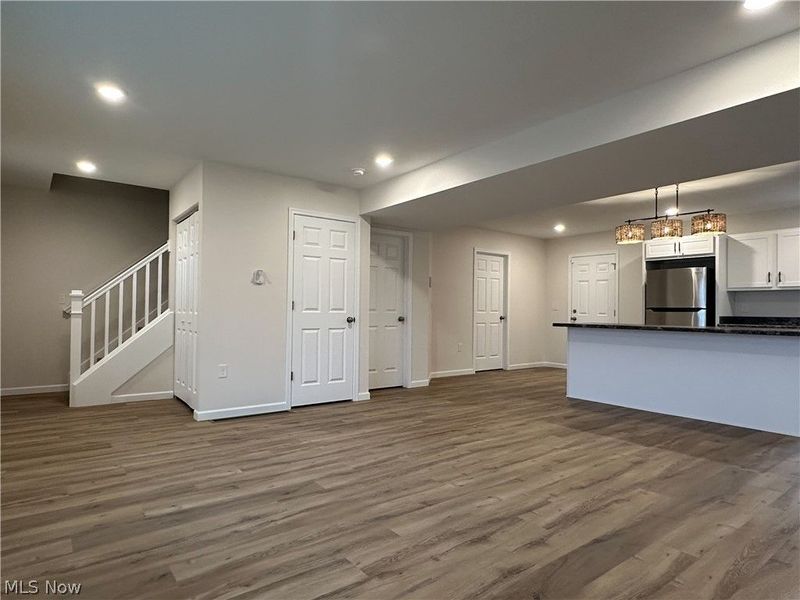 1587 Drexel Avenue NW, Warren, OH 44485 Photo 5