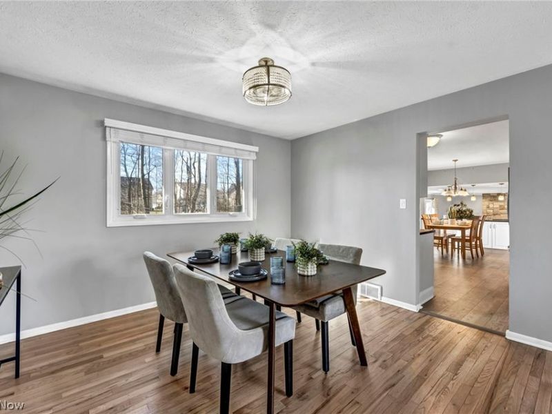 6458 Foxboro Drive, Mayfield Village, OH 44143 Photo 18