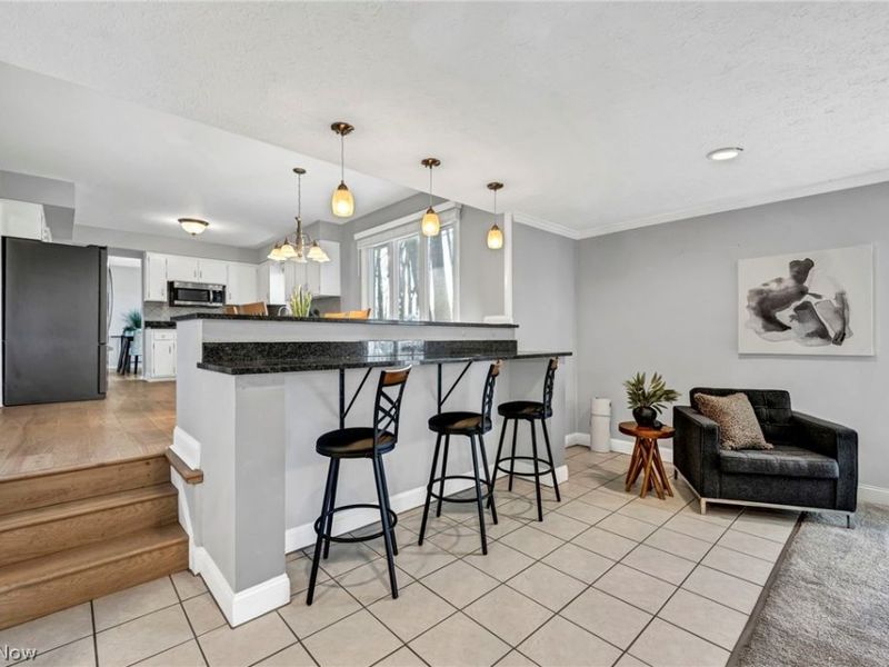 6458 Foxboro Drive, Mayfield Village, OH 44143 Photo 21