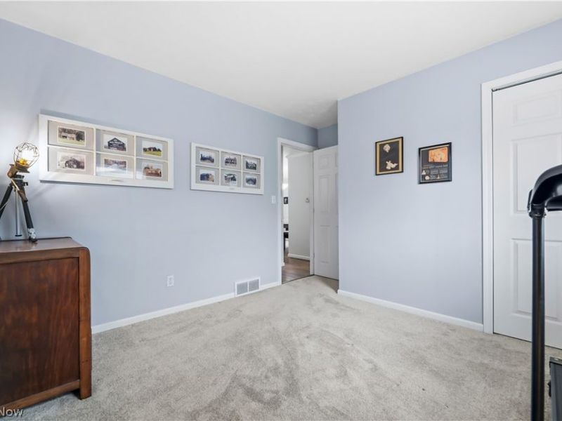 17382 W 130th Street , Strongsville, OH 44136 Photo 17