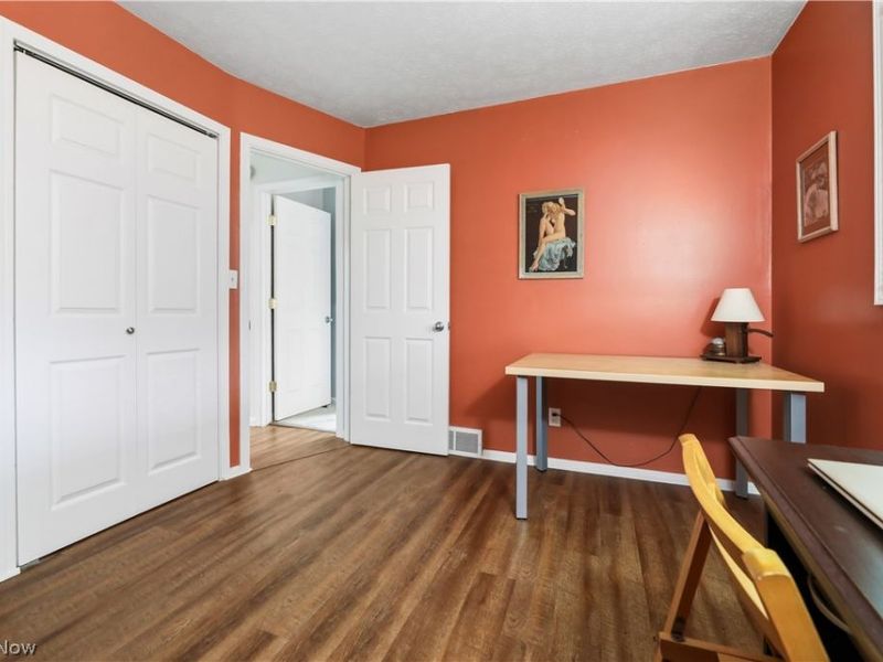 17382 W 130th Street , Strongsville, OH 44136 Photo 20