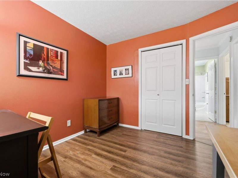 17382 W 130th Street , Strongsville, OH 44136 Photo 21