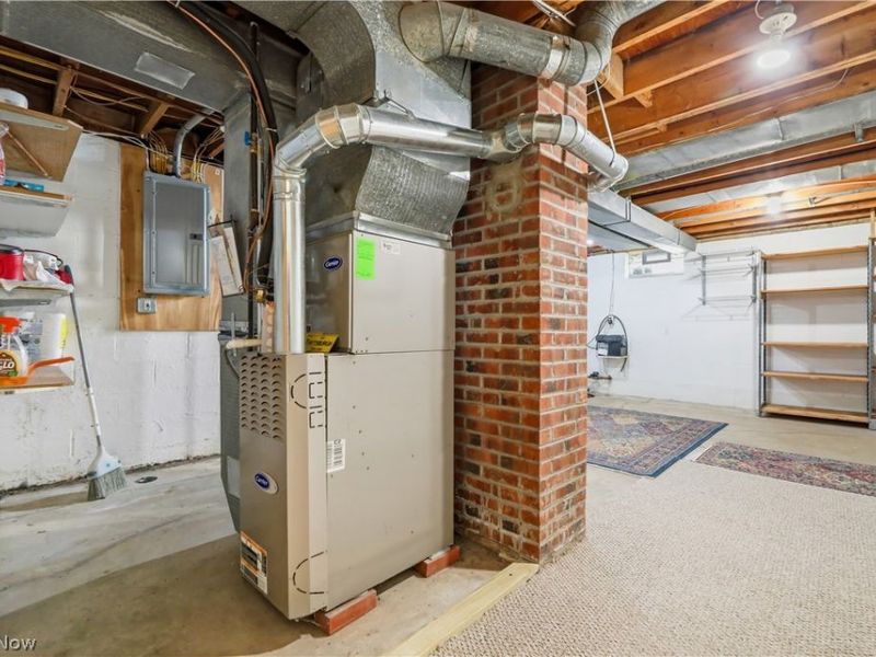 17382 W 130th Street , Strongsville, OH 44136 Photo 38