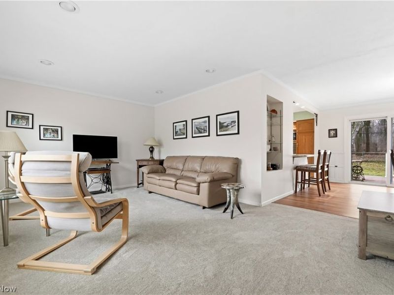 17382 W 130th Street , Strongsville, OH 44136 Photo 6