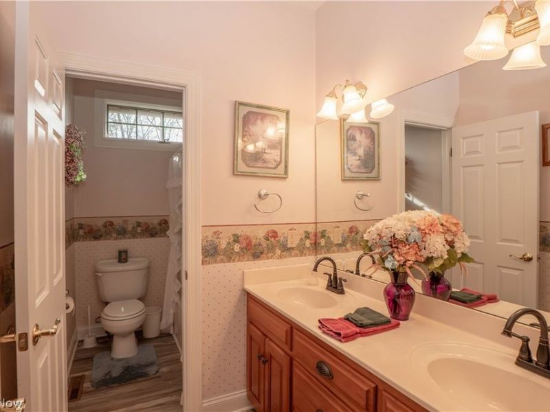 8114 Lisbon Street E, East Canton, OH 44730 Photo 27