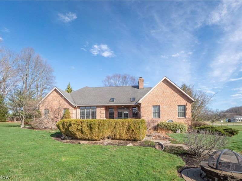 8114 Lisbon Street E, East Canton, OH 44730 Photo 32