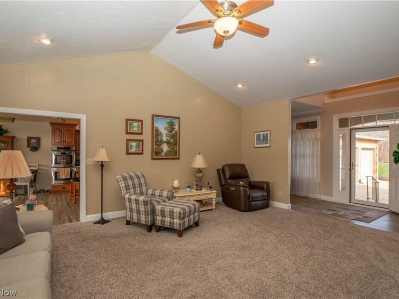 8114 Lisbon Street E, East Canton, OH 44730 Photo 9