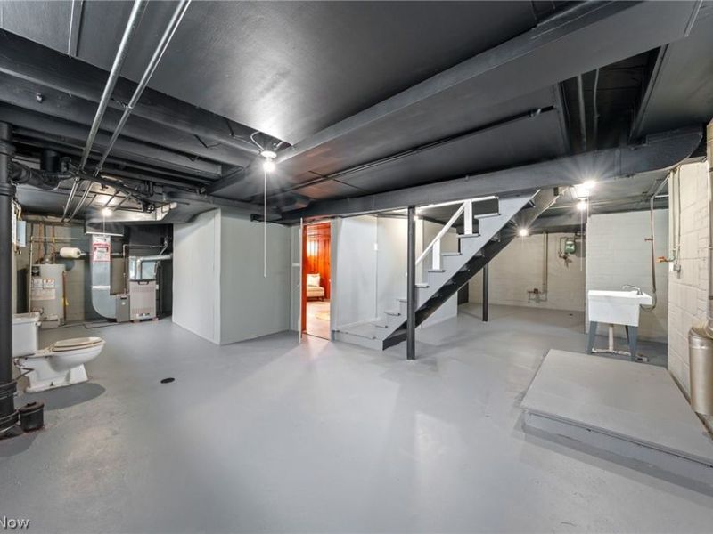 333 17th Street NW, Barberton, OH 44203 Photo 33