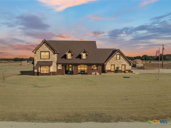 417 County Road 60 , Gatesville, TX 76528