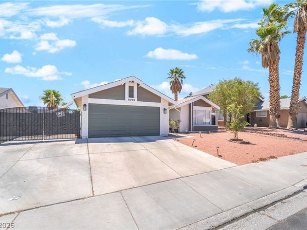 6999 Mountain Moss Drive, Las Vegas, NV 89147