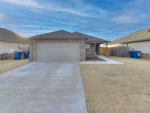 1608 Chuck Wagon Drive, El Reno, OK 73036