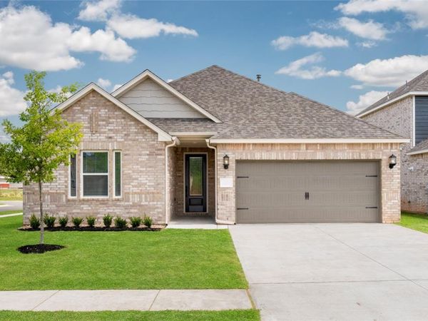 12017 SW 30 Street, Yukon, OK 73099