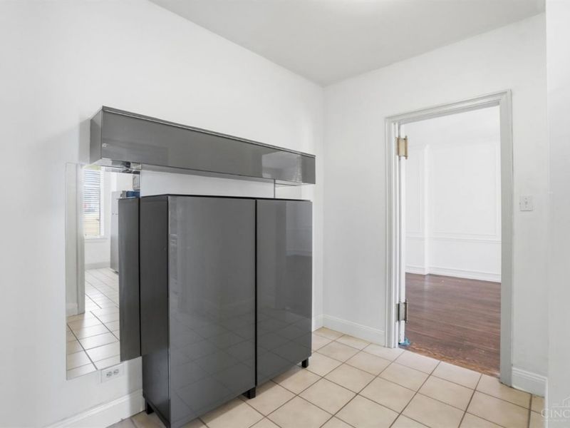 3900 Rose Hill Avenue, Unit 201A, Cincinnati, OH 45229 Photo 24