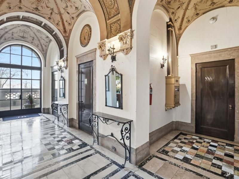 3900 Rose Hill Avenue, Unit 201A, Cincinnati, OH 45229 Photo 42