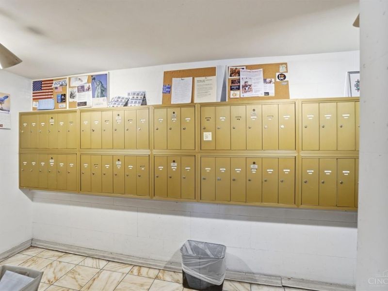 3900 Rose Hill Avenue, Unit 201A, Cincinnati, OH 45229 Photo 43