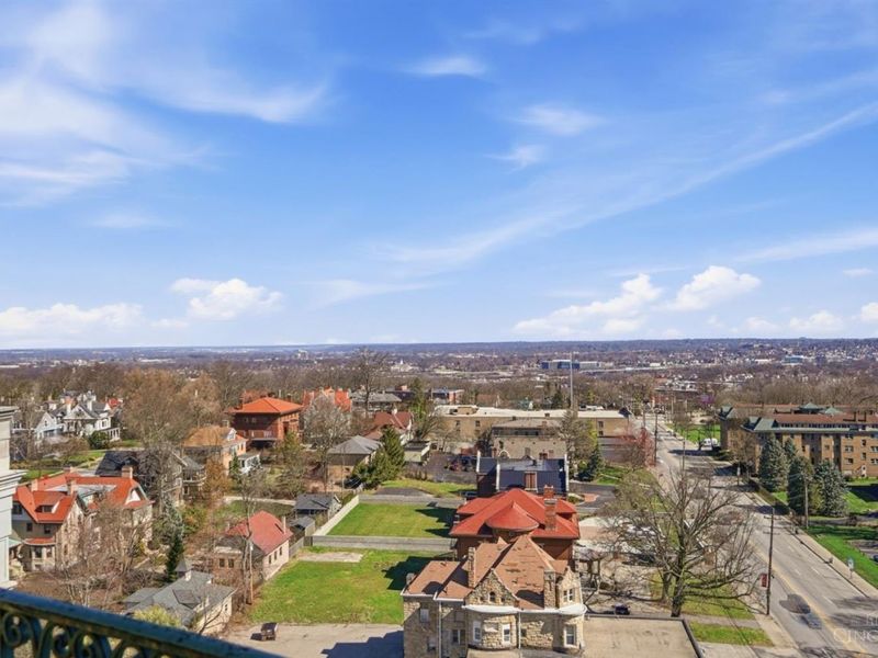 3900 Rose Hill Avenue, Unit 201A, Cincinnati, OH 45229 Photo 58