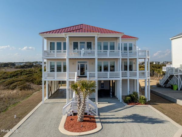 1509 New River Inlet Road , North Topsail Beach, NC 28460