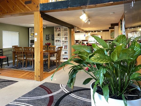 26 Pelham St, Billerica, MA 01862