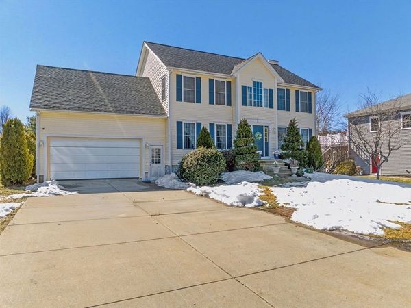 485 Whetstone Hill Road, Somerset, MA 02726