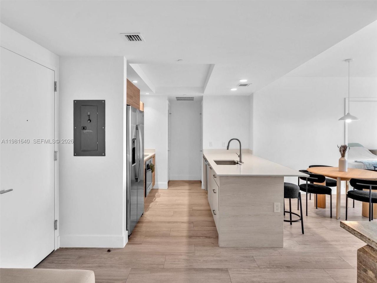 121 NE 34th St , Unit 2102, Miami, FL 33137 Photo