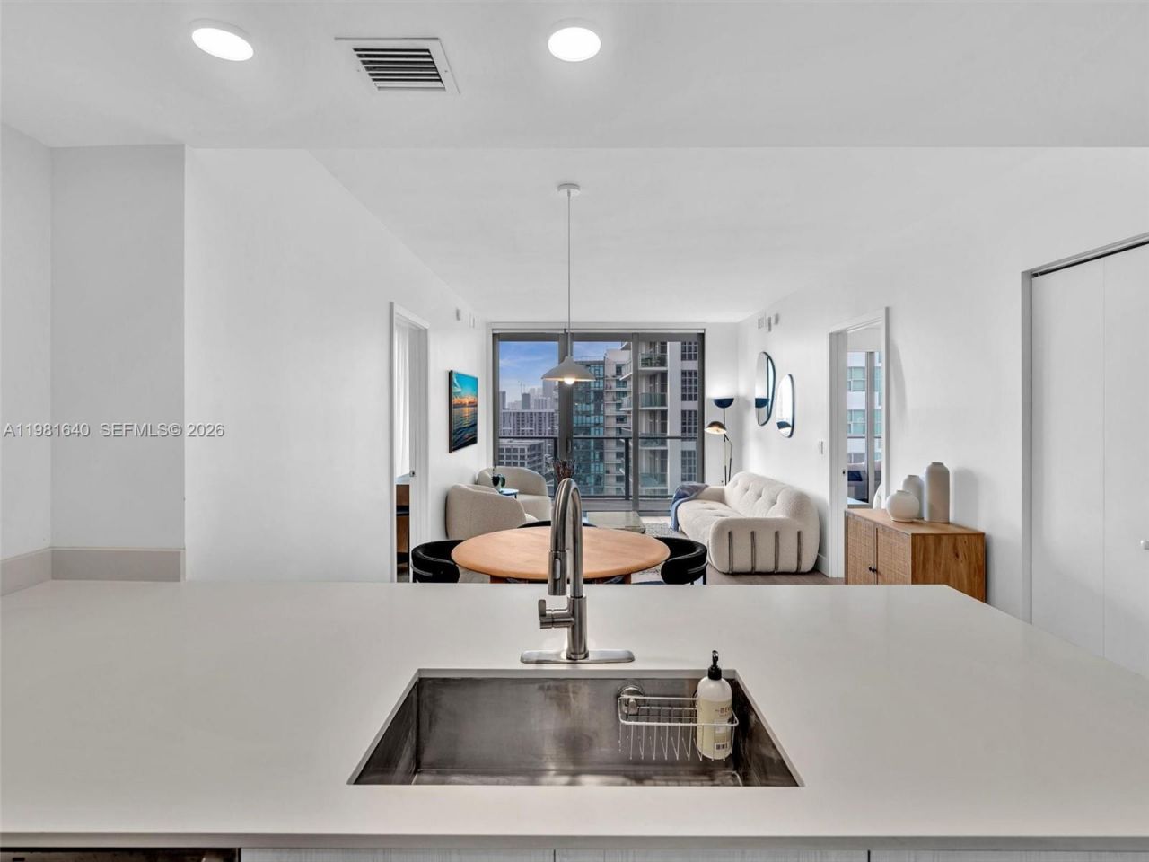 121 NE 34th St , Unit 2102, Miami, FL 33137 Photo