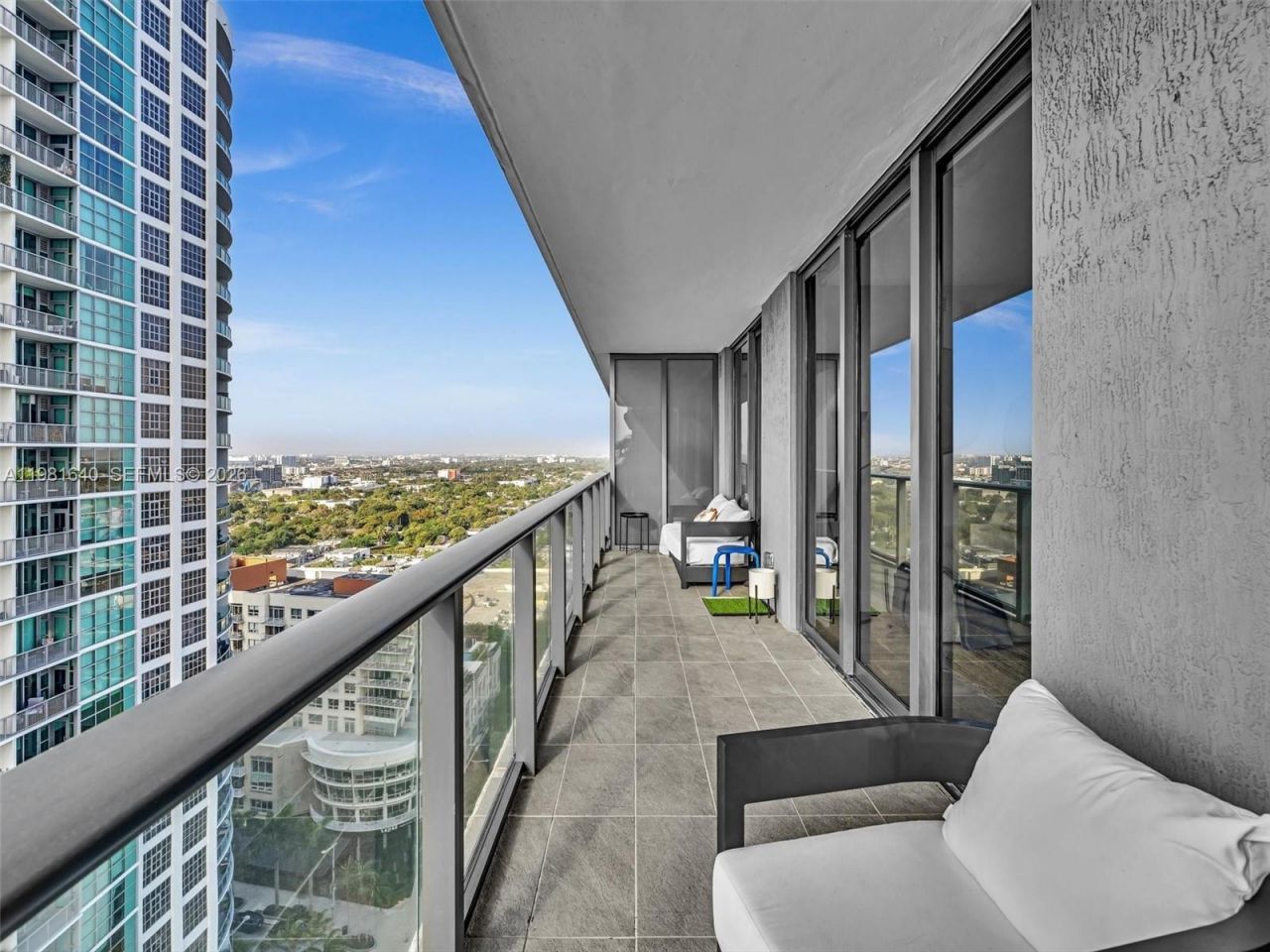 121 NE 34th St , Unit 2102, Miami, FL 33137 Photo