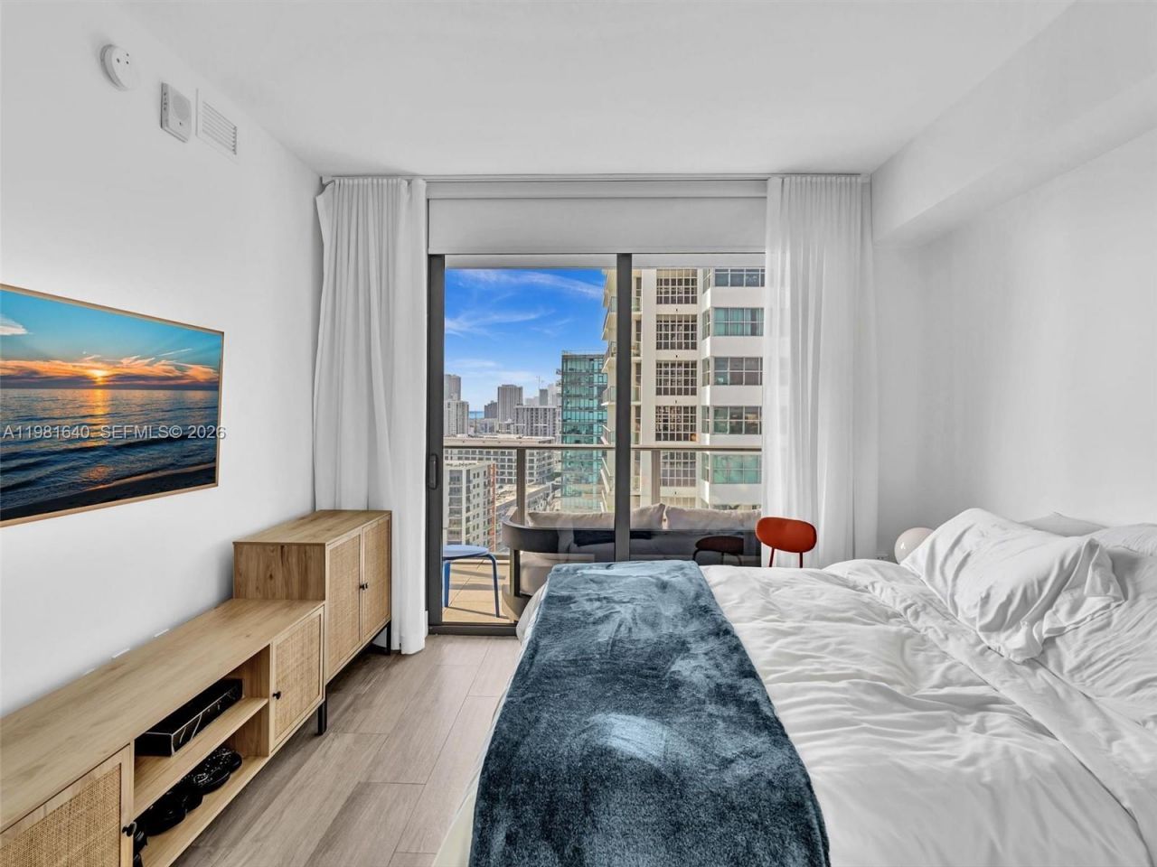 121 NE 34th St , Unit 2102, Miami, FL 33137 Photo