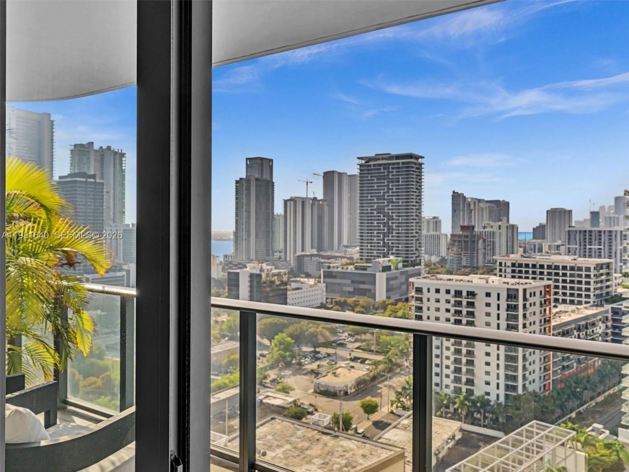 121 NE 34th St , Unit 2102, Miami, FL 33137 Photo