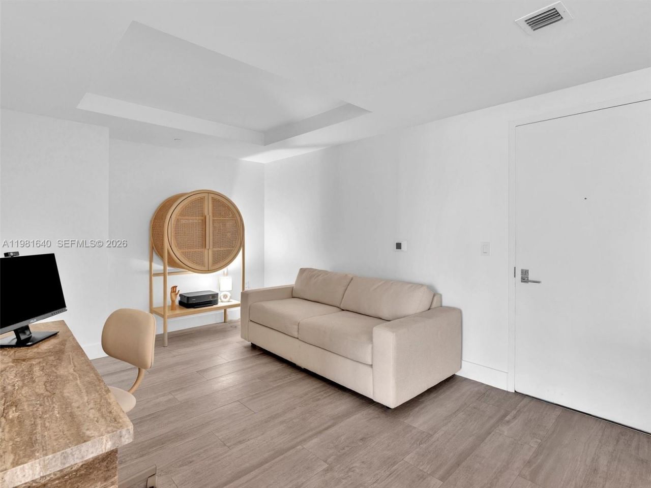 121 NE 34th St , Unit 2102, Miami, FL 33137 Photo