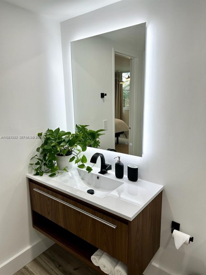 4544 NW 79th Ave , Unit 1F, Doral, FL 33166 Photo