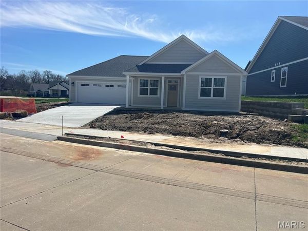 2634 Walden Boulevard, Cape Girardeau, MO 63701