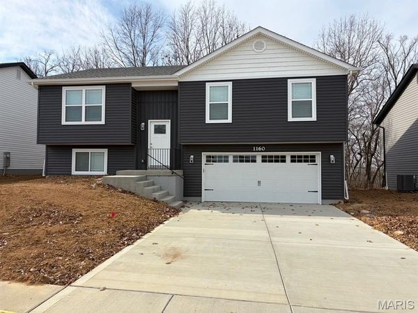 1176 Marathon Drive , Foristell, MO 63348