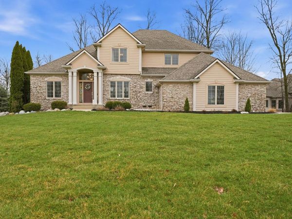 12330 McKays Pt, Fort Wayne, IN 46814