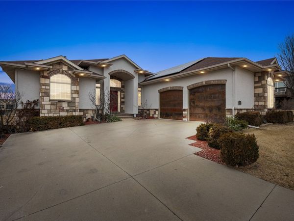 814 Camp Cardinal Road , Iowa City, IA 52246