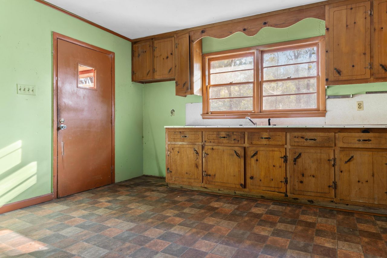 999 Edisto River Road Photo 10