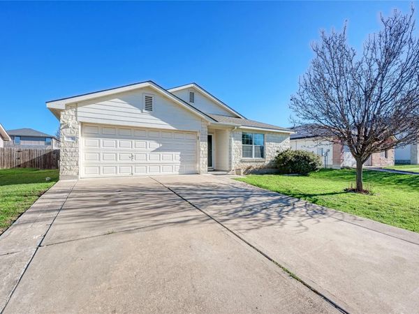 126 Rinehardt ST, Hutto, TX 78634