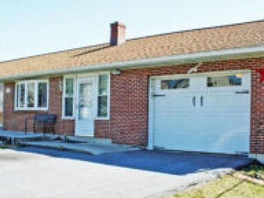 828 WEAVERTOWN ROAD, LEBANON, PA 17046