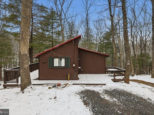 99 WHISTLER LANE, HEDGESVILLE, WV 25427