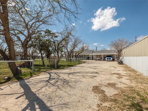 240 FM 382, Ovalo, TX 79541