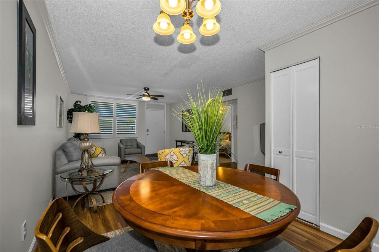 4915 Bay Street Ne, Unit 327, Saint Petersburg, FL 33703 Photo