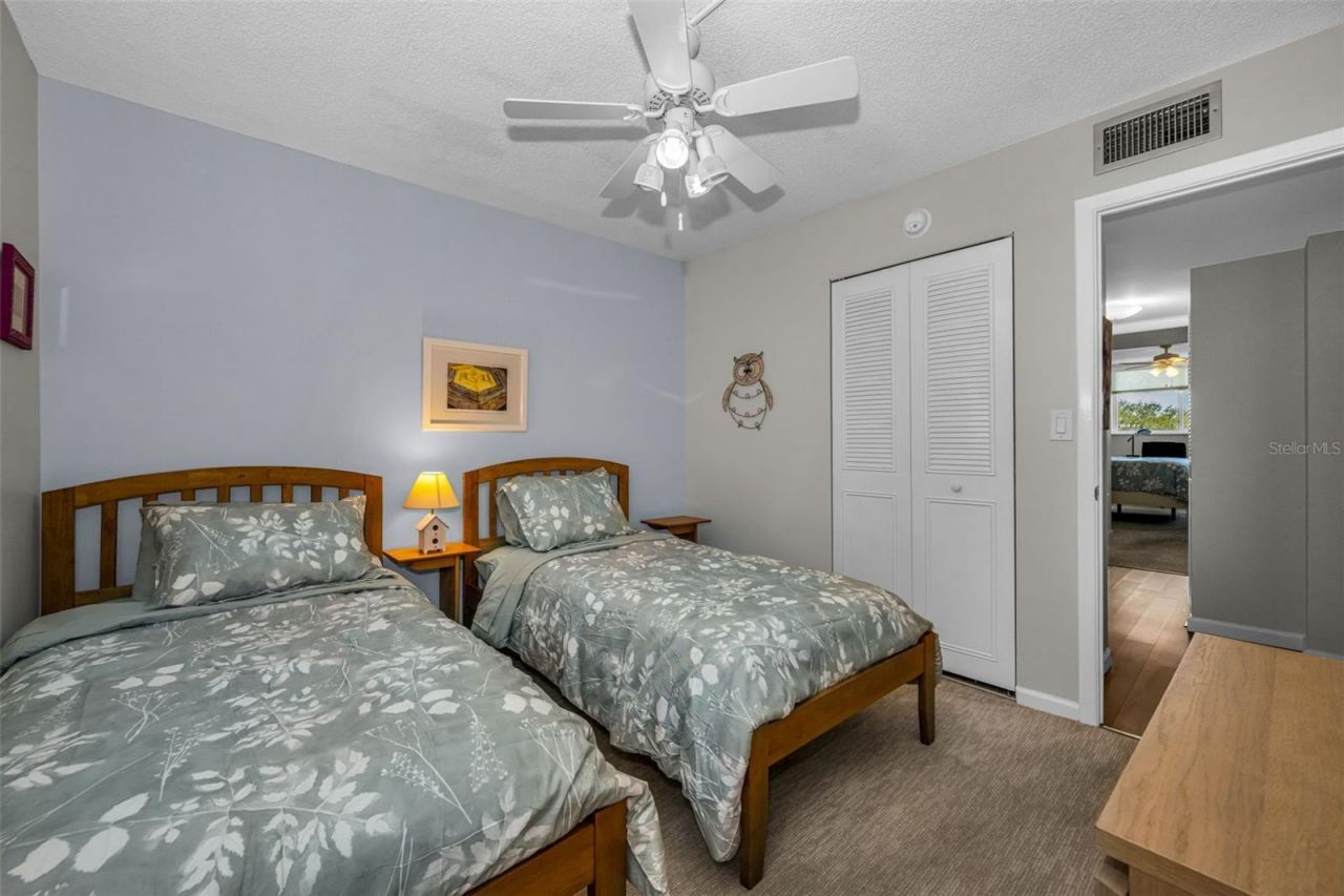 4915 Bay Street Ne, Unit 327, Saint Petersburg, FL 33703 Photo