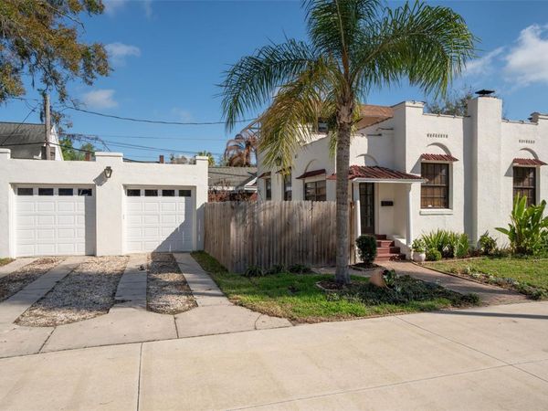 225 HIBISCUS COURT , ORLANDO, FL 32801