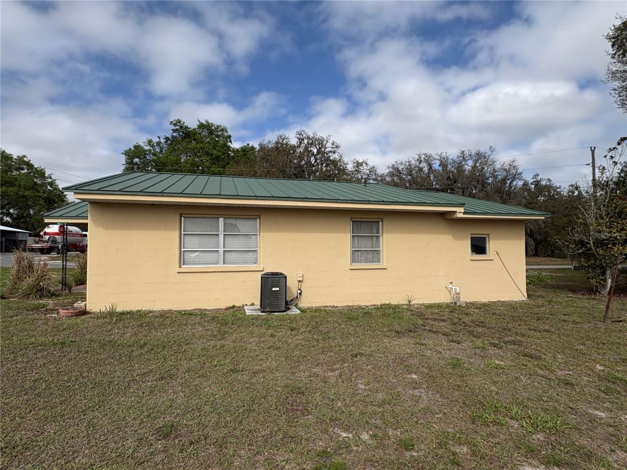 131 N C 470 , Lake Panasoffkee, FL 33538 Photo
