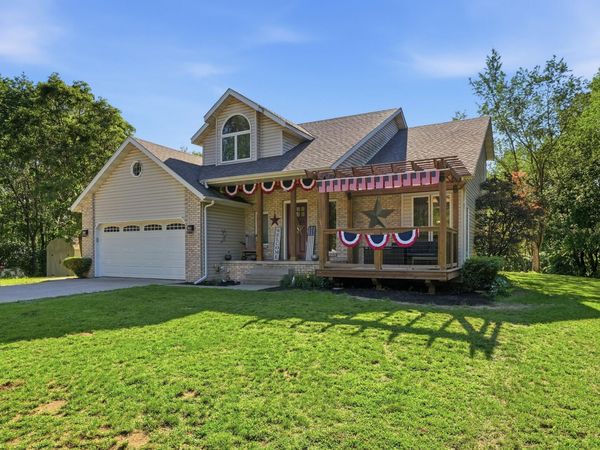 9610 N 250 E, Wheatfield, IN 46392