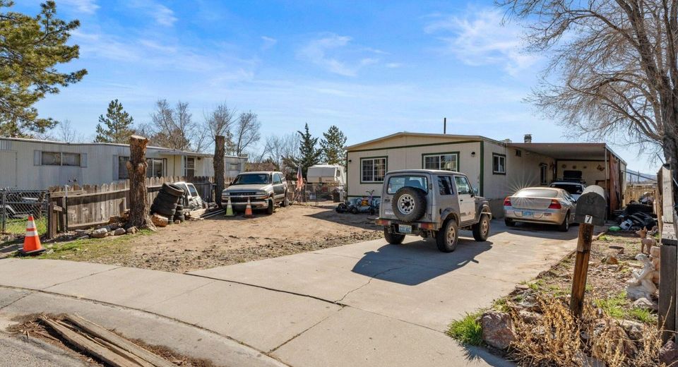 7 Esther Circle, Carson City, NV 89706 Photo
