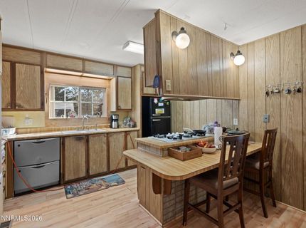 7 Esther Circle, Carson City, NV 89706 Photo