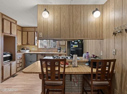 7 Esther Circle, Carson City, NV 89706 Photo